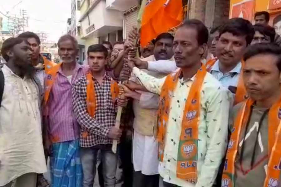 Murshidabad BJP claims that many TMC workers join their party