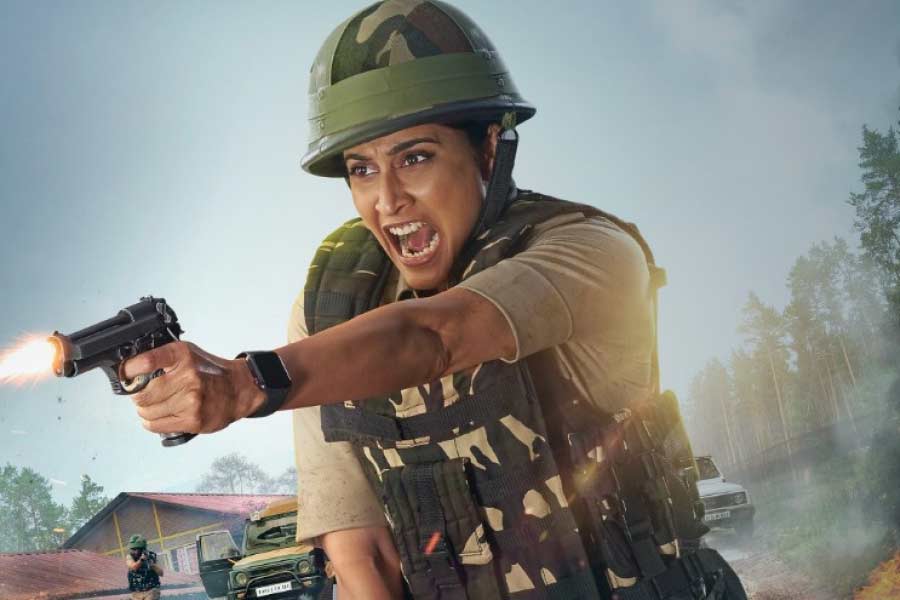 Regina Cassandra played  Kavya Iyer IPS