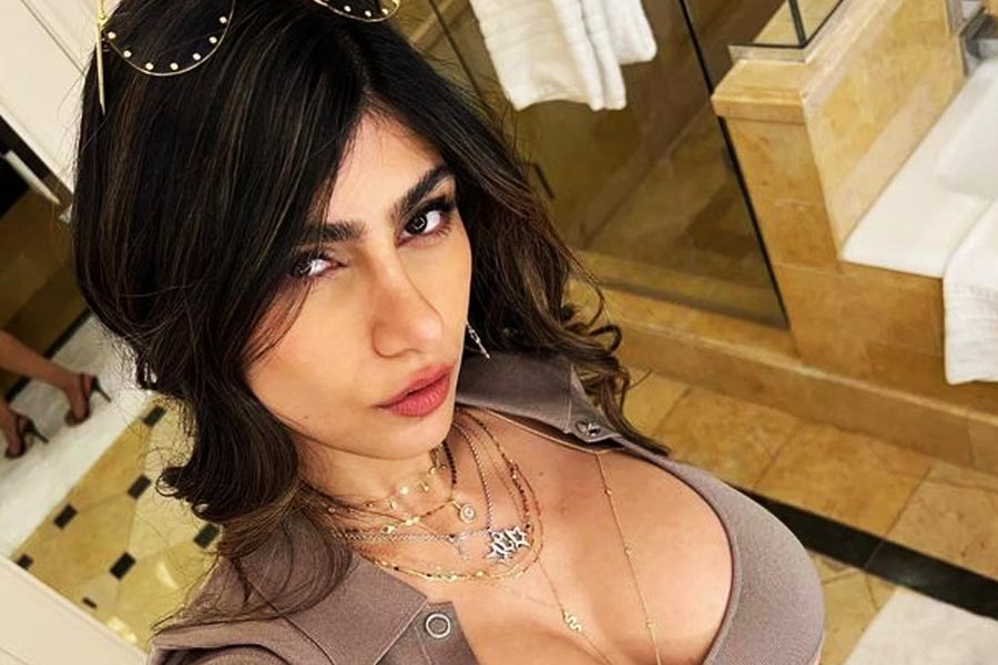 Mia Khalifa How Much Mia Khalifa Earned In Her Porn Career Actress Confessed On Twitter Dgtl