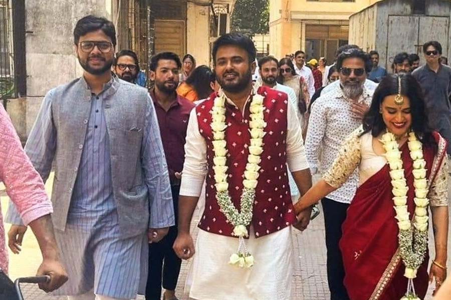 Bollywood Actress Swara Bhaskar gets married to Samajwadi Party youth leader Fahad Ahmad