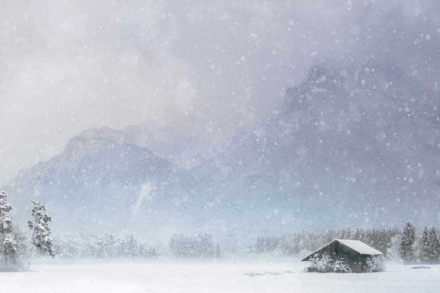 অনেকে মনে করেন, তুষারধসের কারণে নন্দাদেবীতে হারিয়ে গিয়ে থাকতে পারে পারমাণবিক যন্ত্রটি। কিন্তু সেটিতে থাকা প্লুটোনিয়ামের আয়ু ১০০ বছর। অর্থাৎ আগামী ৩০-৪০ বছর পর্যন্ত এটি বিপদ তৈরি করার ক্ষমতা রাখে।