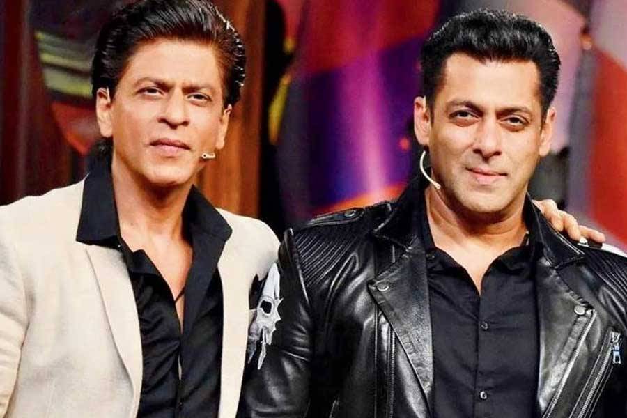 photo of Shahrukh Khan and Salman Khan.