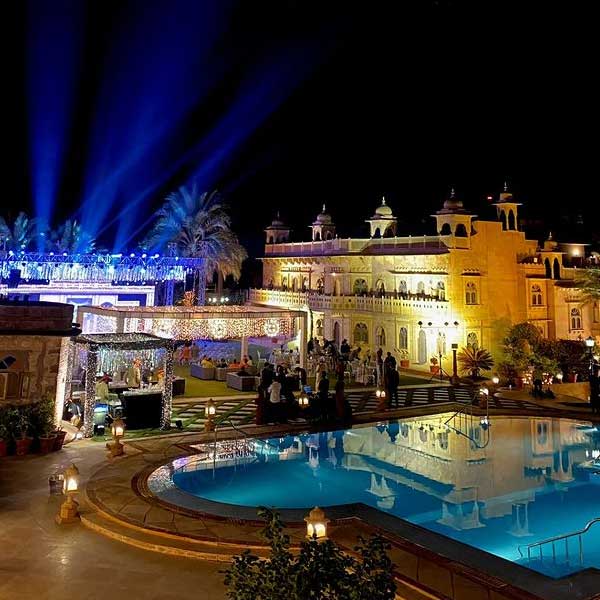 Smriti Irani's daughter Shanelle and Arjun Bhalla's reception party picture