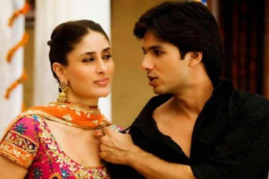 Jab we met movie scene