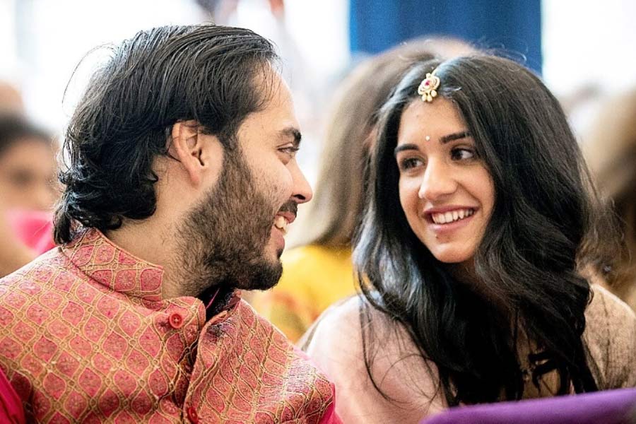 Anant ambani engagement