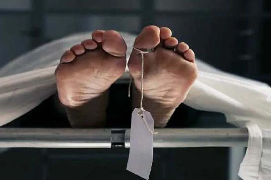 representative photograph of dead body.