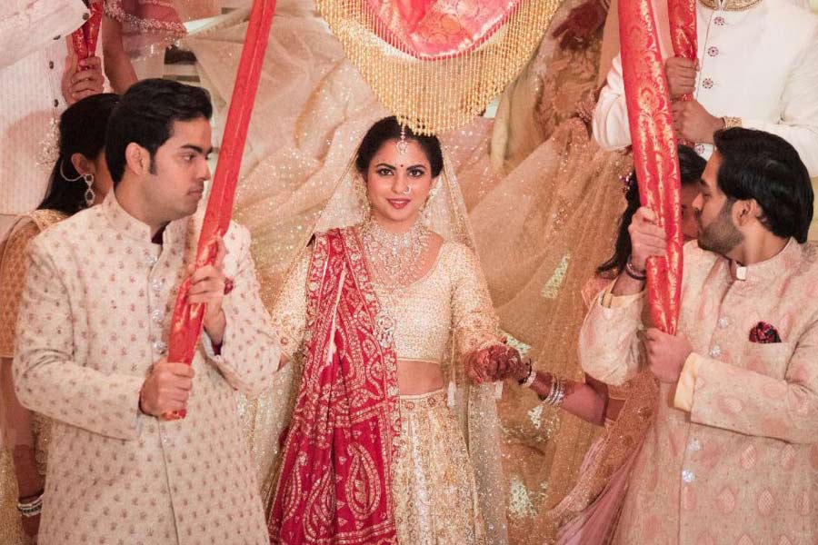 Isha Ambani  wedding