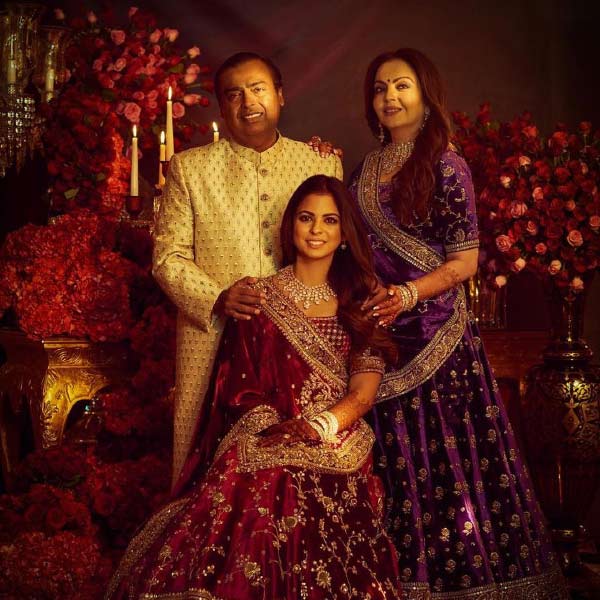 Isha Ambani  with her parents