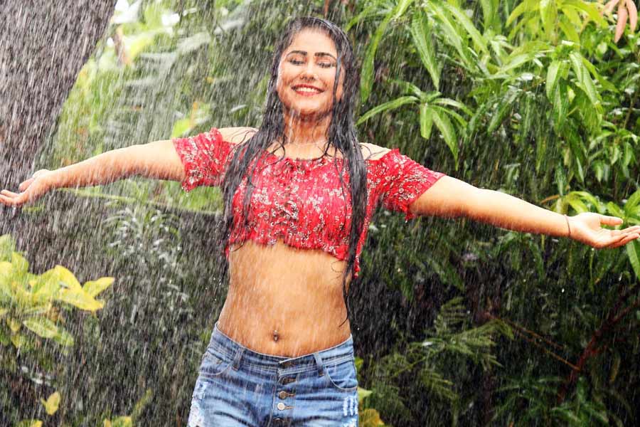 Priyanka Pandit acting.