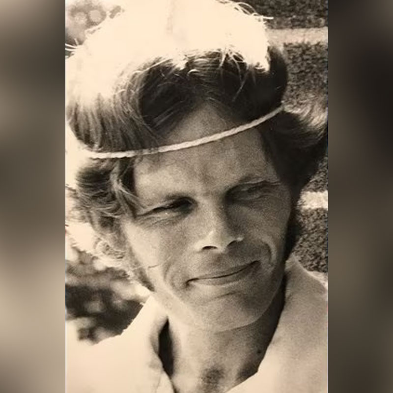 পুলিশের দাবি, হত্যাকারীর নাম উইলিয়াম ডেরুস। তিনি কুরানের সঙ্গে বার্লিংটন অ্যাপার্টমেন্টের আবাসনেই বসবাস করতেন। ডিএনএ এবং জেনেটিক প্রযুক্তির অগ্রগতির কারণেই তারা অপরাধীকে ধরতে পেরেছে বলেও মঙ্গলবার ভার্মেন্টের পুলিশ জানিয়েছে। তদন্তকারীরা জানিয়েছেন যে, তাঁরা নিশ্চিত যে রিটাকে খুন করেছিলেন ডেরুসই।