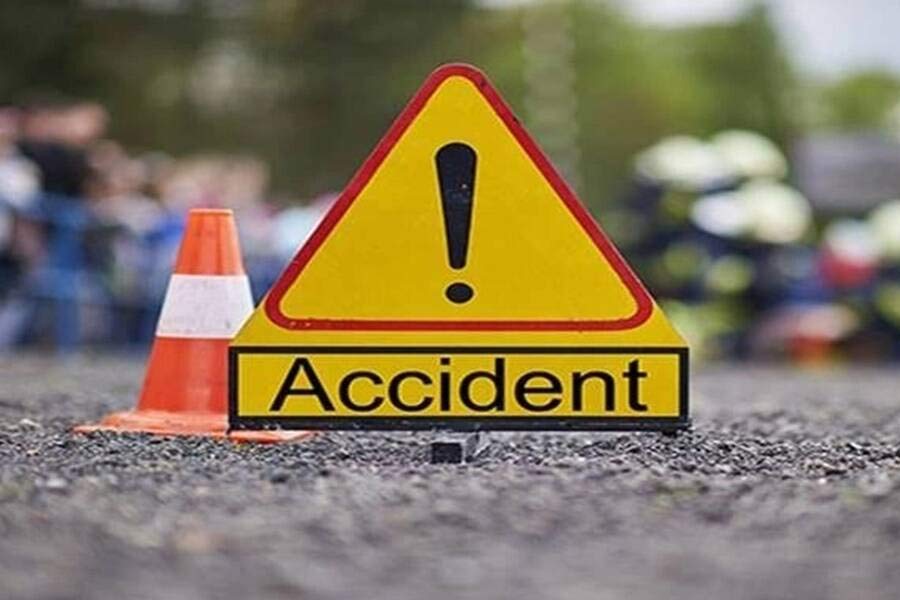 Some madhyamik examinees met with an accident at Bhangar