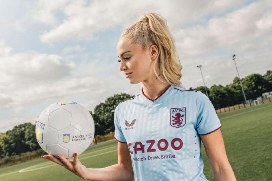 photo of Alisha Lehmann