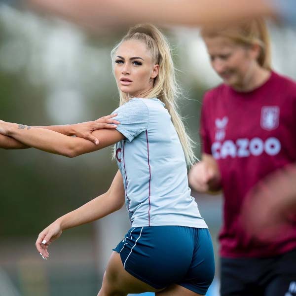 photo of Alisha Lehmann