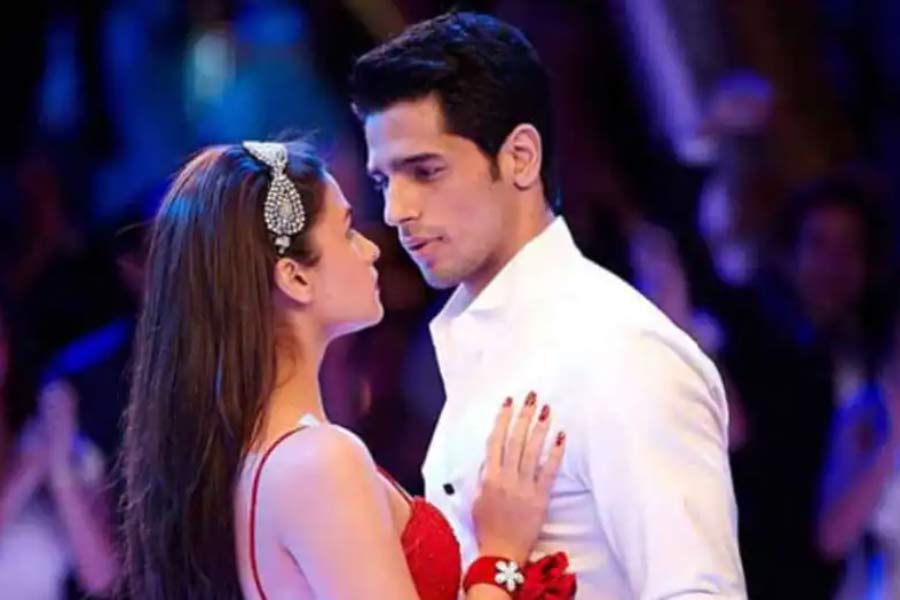 Sidharth Malhotra's relationship.