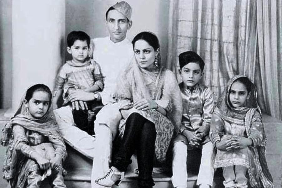 photo of royal families 