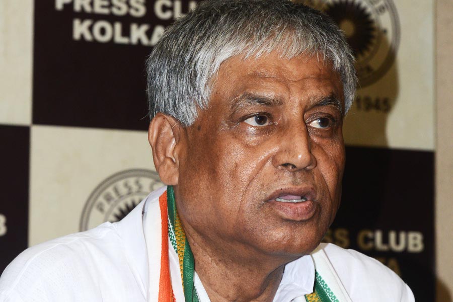 Congress leader Abdul Mannan has not gone to Raipur to attend the plenary of party