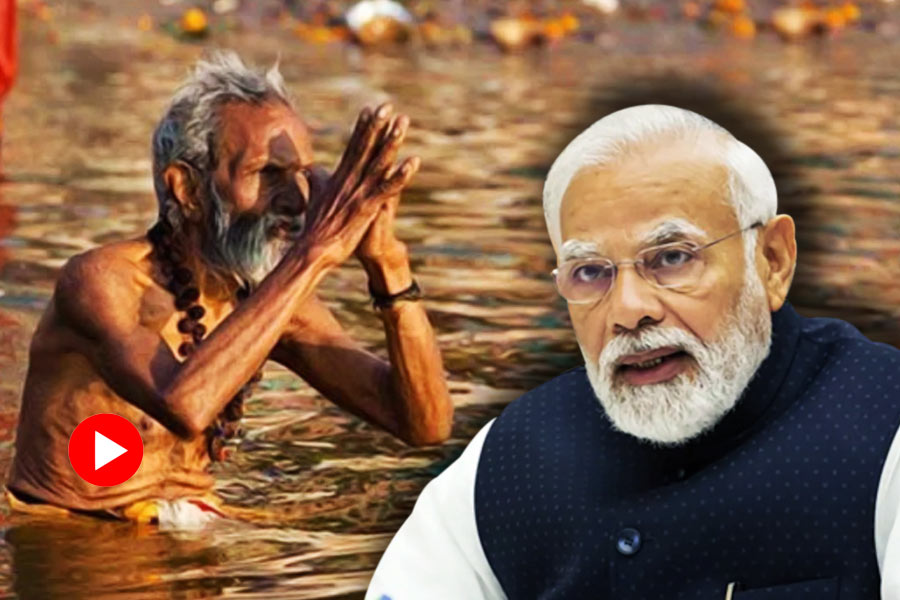 Narendra Modi praises effort to revive kumbh after 700 yearsat tribeni