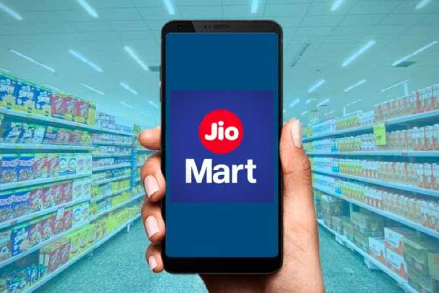 Mukesh Ambani and Reliance are all set to revive Campa Cola against Pepsi and Coca Cola.