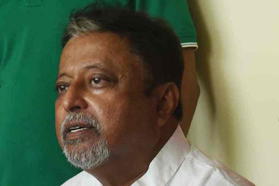 TMC leader Mukul Roy was discharged from the hospital 