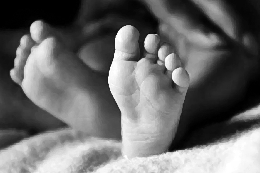 child death in B C Roy child Hospital