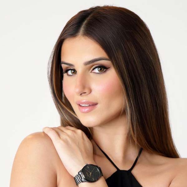 photo of Tara Sutaria