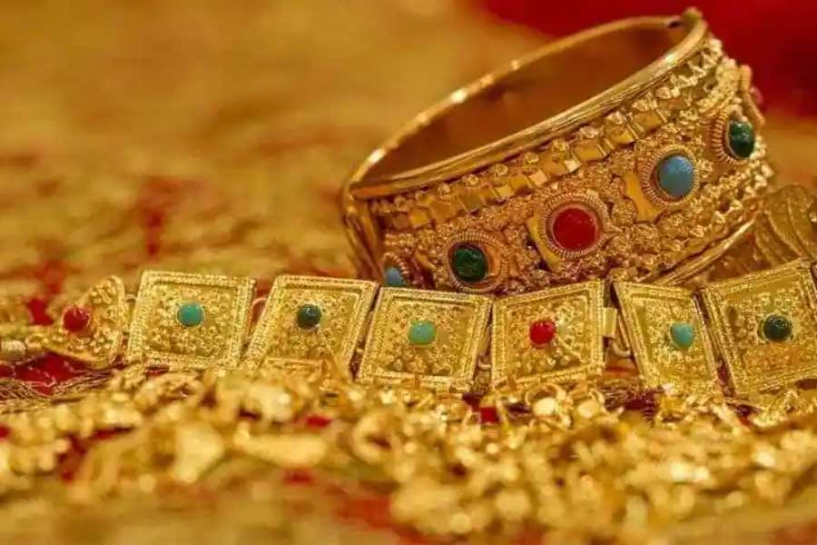 An image of Gold Jewelllery