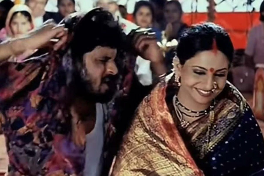 Shefali Shah  with Manoj Bajpayee