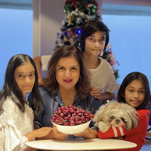 বর্তমানে দুই কন্যা এবং এক পুত্রসন্তানের মা ফারহা। ২০১২ সালে স্বামী শিরীষ কুন্দরের সঙ্গে ‘থ্রিজ় কোম্পানি’ নামে একটি প্রযোজনা সংস্থা প্রতিষ্ঠা করেন তিনি। রিয়্যালিটি শোয়ের অনুষ্ঠানে বিচারকের আসনেই এখন বেশির ভাগ সময় দেখা যায় তাঁকে। 