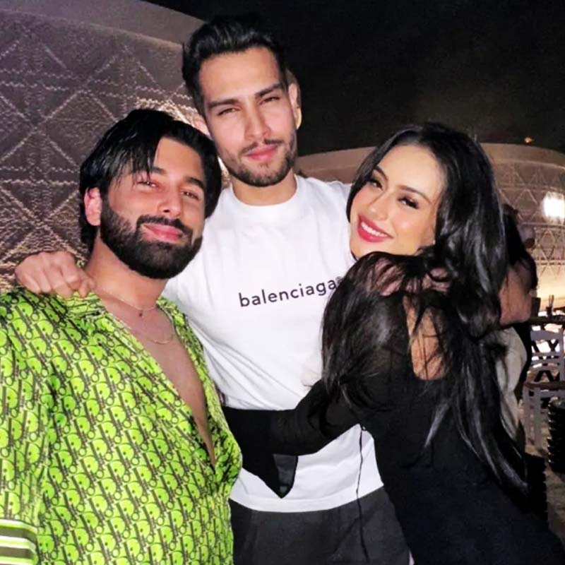 বর্ষবরণ উদ্‌যাপন করতে বাড়ি থেকে নায়সা পাড়ি দিয়েছিলেন সুদূর দুবাই। সম্প্রতি ইনস্টাগ্রামে নায়সার সঙ্গে ওরহানের একটি ছবি ছড়িয়ে পড়ে।