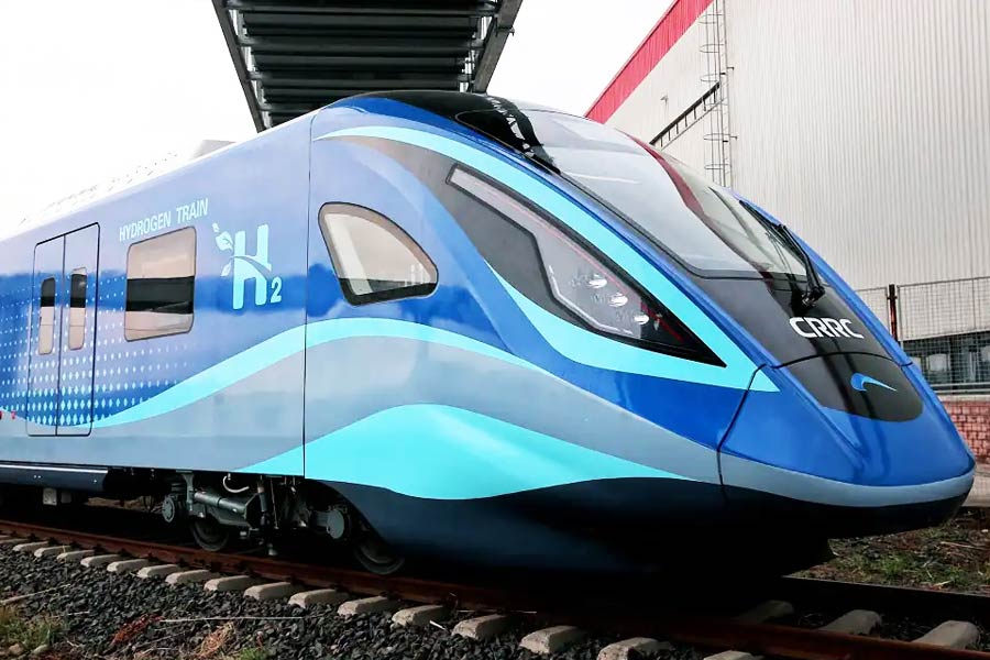 চিনের হাইড্রোজেন ট্রেনটি ‘ফাক্সিং হাই-স্পিড প্ল্যাটফর্ম’ প্রযুক্তিতে তৈরি করা হয়েছে। ‘সিআরআরসি কর্পোরেশন লিমিটেড’ ২০২১ সালে প্রথম এই ধরনের ট্রেন পরীক্ষামূলক ভাবে চালু করেছিল।