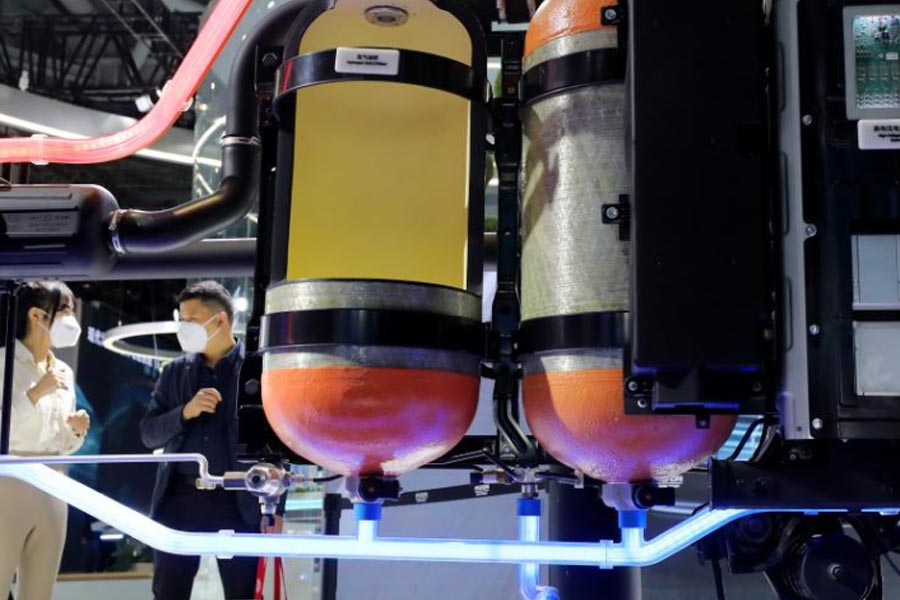 মনে করা হচ্ছে এই ট্রেনের ব্যবহারে প্রতি বছর কার্বন নির্গমনের পরিমাণ ১০ টন অবধি কমবে।