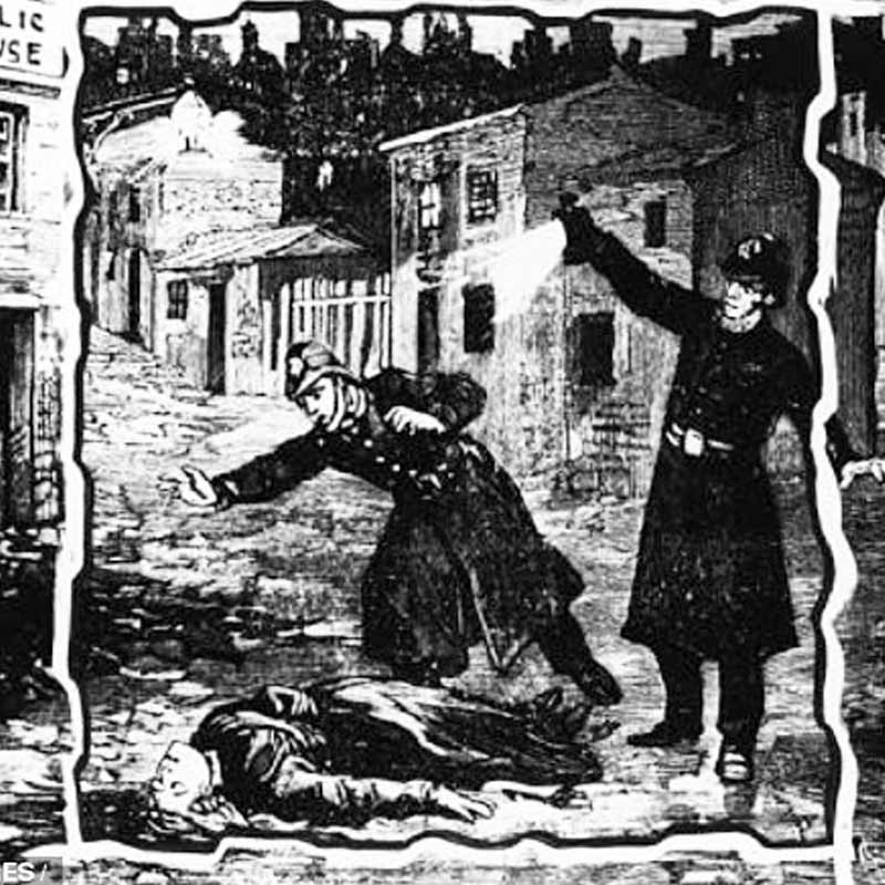 গবেষকদের দাবি, জ্যাক দ্য রিপার হিসাবে চিফ ইনস্পেক্টর ফ্রেডরিককের সন্দেহভাজনদের তালিকায় শীর্ষে ছিলেন চিকিৎসক আলেকজ়ান্ডার পেডাচেঙ্কো। বেতের লাঠিতে খোদাই করা মুখটি আসলে পেডাচেঙ্কোর। যদিও রিপারকে নিয়ে বহু গবেষকের পাল্টা দাবি, ওই রহস্য নিয়ে ব্যবসা ফাঁদতে মুখটি খোদাই করেছিলেন লন্ডনের ফেরিওয়ালারা।