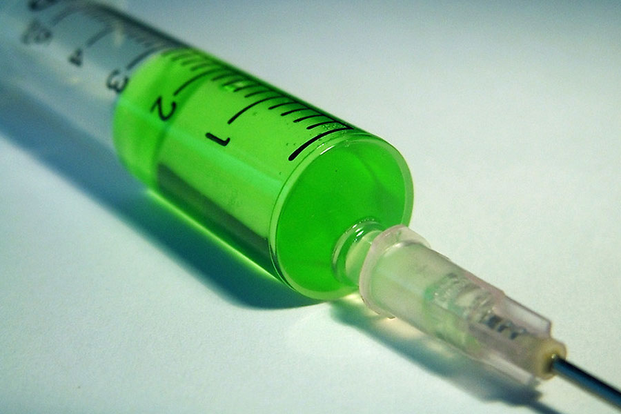 রিপার হিসাবে নামও উঠেছিল টমাস নিল ক্রিম নামে এক চিকিৎসকের। যদিও ৪ জন যৌনকর্মীকে বিষাক্ত ইঞ্জেকশন দিয়ে খুনের দায়ে ১৮৯২ সালে তাঁকে ফাঁসিতে ঝোলানো হয়েছিল।