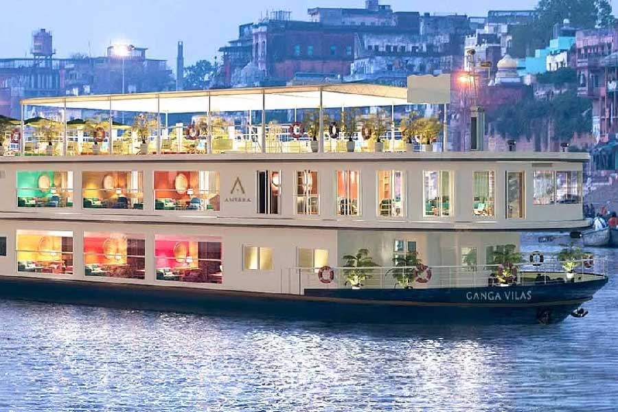 ‘গঙ্গা বিলাস’-এর যাত্রাপথে পড়বে ভারত এবং বাংলাদেশ মিলিয়ে মোট ২৭টি নদনদী। যাওয়ার পথে সুন্দরবন কিংবা কাজিরাঙা জাতীয় উদ্যানের মতো দর্শনীয় স্থান ছুঁয়ে যাবে এই তরী।