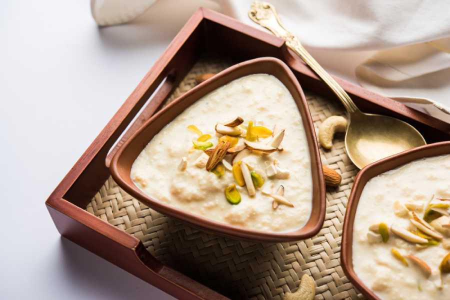 ১০ মিনিটেই রাবড়ি।