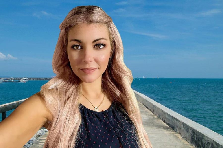 কাইলা জানিয়েছেন, ছোট থেকেই তাঁর মডেল হওয়ার শখ ছিল। এক দিন তিনি প্লেবয় পত্রিকার মডেলদের দলে  নাম লেখাবেন, এই স্বপ্নও বহু দিনের। ২০১৪ সালে নীল ছবির জগতে প্রবেশ করেন কাইলা। তার আগে কাইলা তাঁর বেশ কিছু যৌন উত্তেজনা ছড়ানো ভিডিয়ো ক্লিপ বিভিন্ন ওয়েবসাইটে প্রকাশ করেন।