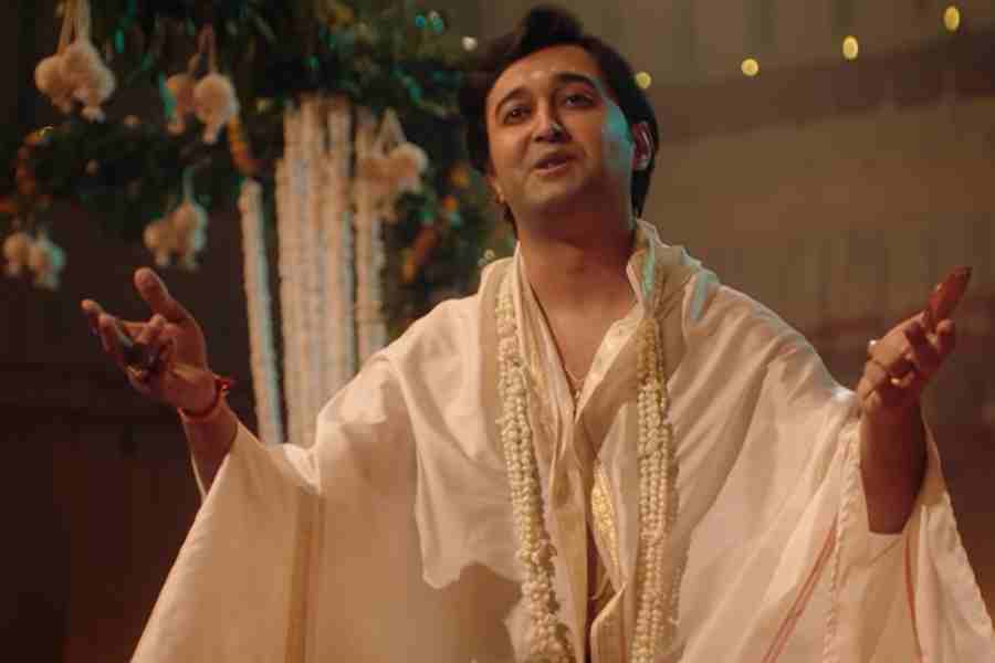 ‘সাধক রামপ্রসাদ’ রূপে সব্যসাচী।