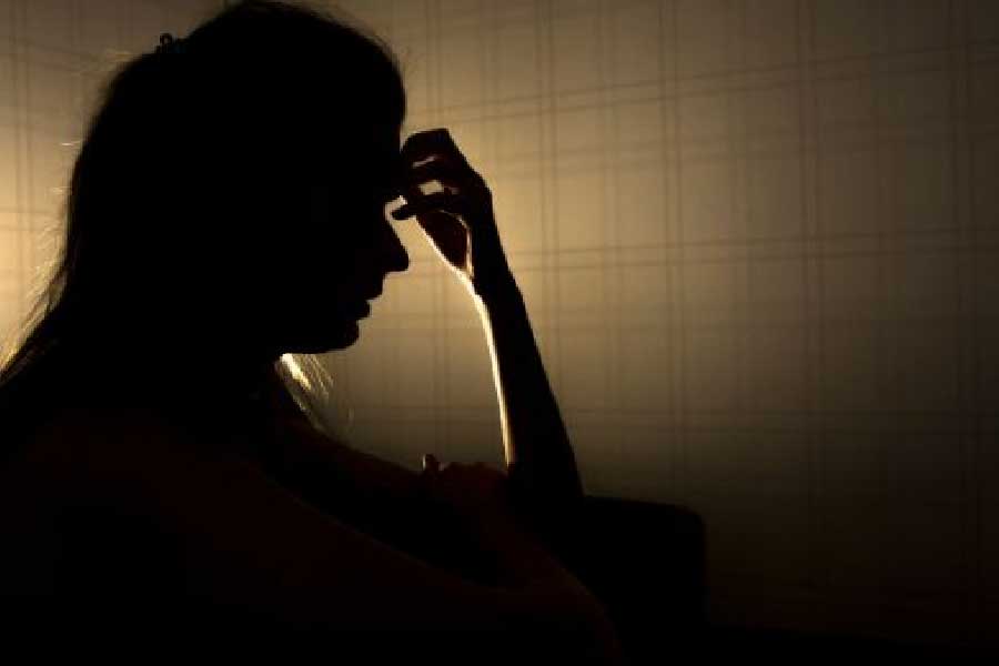 ১৯ বছরের মারিয়ার অভিজ্ঞতাও ভাল নয়। তিনি জানিয়েছেন, অনেক চাকরিপ্রার্থীকে বলা হয় যে, ওজন কমাতে হবে। আবার কাউকে কাউকে বলা হয় যে, কিছুটা ওজন বাড়াতে হবে। 