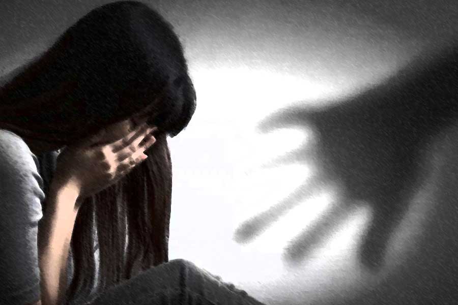 girl allegedly raped by an old man