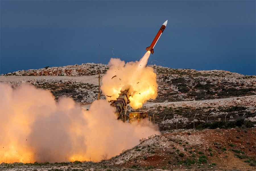 রয়টার্স জানিয়েছে, প্যাট্রিয়টের মতো চলমান ব্যবস্থাটিতে রয়েছে একটি শক্তিশালী রাডার, কন্ট্রোল স্টেশন, পাওয়ার জেনারেটর, ক্ষেপণাস্ত্র আটকানোর লঞ্চ স্টেশন-সহ অন্যান্য সহযোগী গাড়ি।