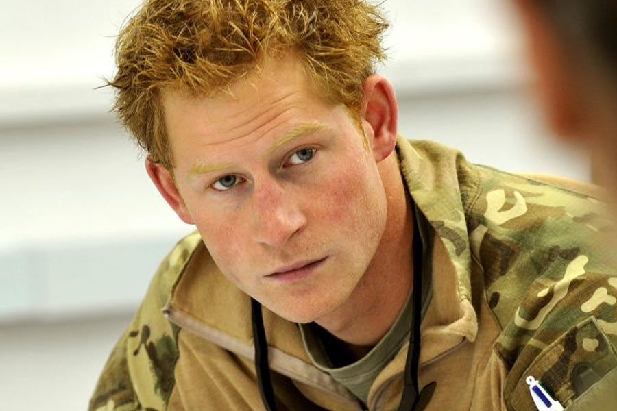 আফগানিস্তানে যুদ্ধে অংশ নেওয়া নিয়ে করা এক মন্তব্যেও শুরু হয়েছে বিতর্ক। আত্মজীবনীতে হ্যারি লিখেছেন, যুদ্ধ চলাকালীন তালিবানের অন্তত ২৫ জনকে হত্যা করেছেন তিনি। বইটিতে আদৌ এ কথা আছে কি না তা নিয়ে নিশ্চিত না হওয়া গেলেও বিষয়টি নিয়ে ইতিমধ্যেই তোপ দেগেছে আফগানিস্তানের তালিবান সরকার। তাঁদের অভিযোগ, হ্যারির কাছে তালিবানরা নিছক দাবার ঘুটি ছাড়া কিছুই ছিলেন না।