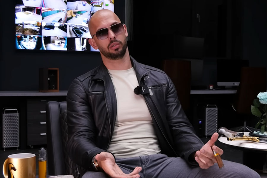 রোমানিয়া প্রশাসনের দাবি, দাদার থেকে কোনও অংশে কম যান না ভাই ত্রিসতানও। ইনস্টাগ্রামে তাঁরও অনুরাগীর সংখ্যা ২৩ লক্ষের কাছাকাছি। দাদার মতো তিনিও কিকবক্সিং করতেন। কিন্তু খুব একটা সফল হননি। পরে দাদার ব্যবসায় হাত লাগান। ত্রিসতানও দাদার মতোই নিজের বিলাসবহুল জীবনের প্রচার করতেন নেটমাধ্যমে। 