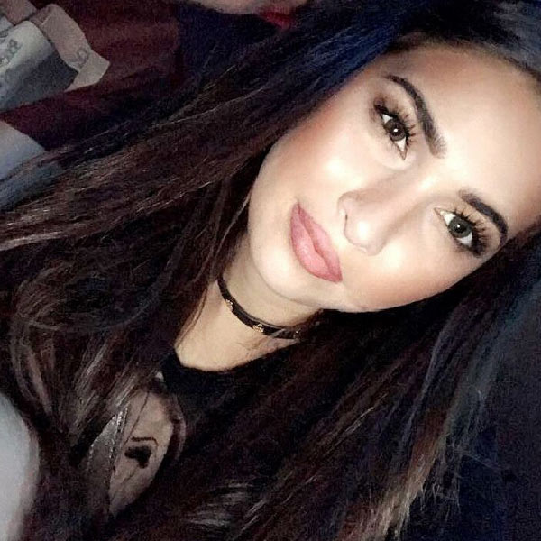 পর্ন ছবির দুনিয়ায় পা রাখার পর আমেরিকার লাস ভেগাসে একটি ঘর ভাড়া করে থাকছিলেন অলিভিয়া। সেই ঘর থেকেই উদ্ধার করা হয় অলিভিয়ার দেহ। 