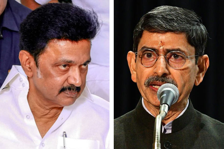 Qualifies to be removed, MK Stalin versus governor reaches president