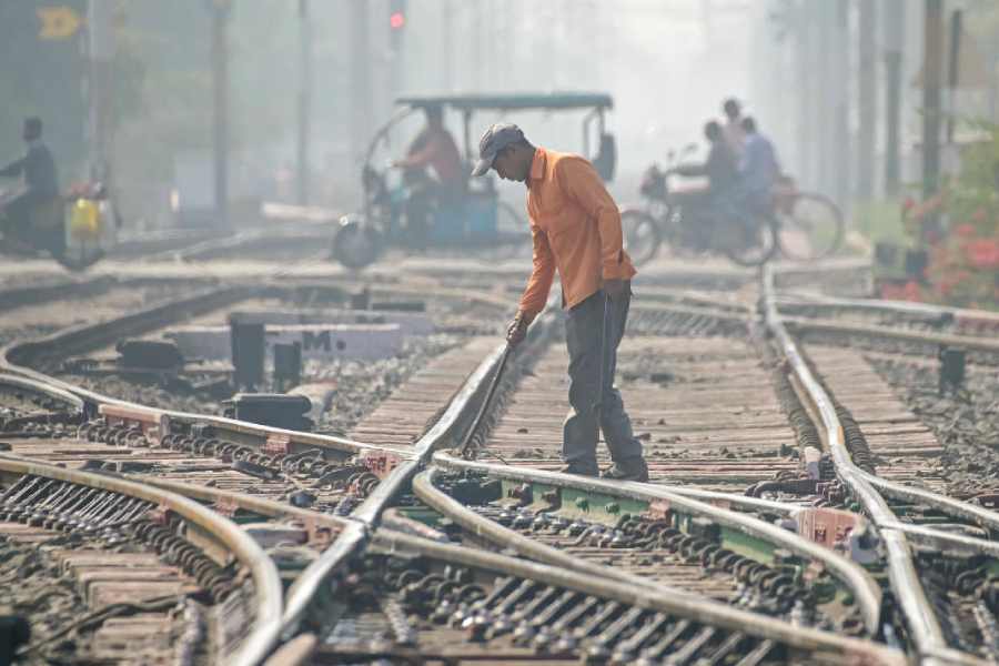 বাঁকুড়া, কাঁথি, উলুবেড়িয়ায় সর্বনিম্ন তাপমাত্রা ছিল যথাক্রমে ১১.৬, ১১.৫ এবং ১১ ডিগ্রি সেলসিয়াস।