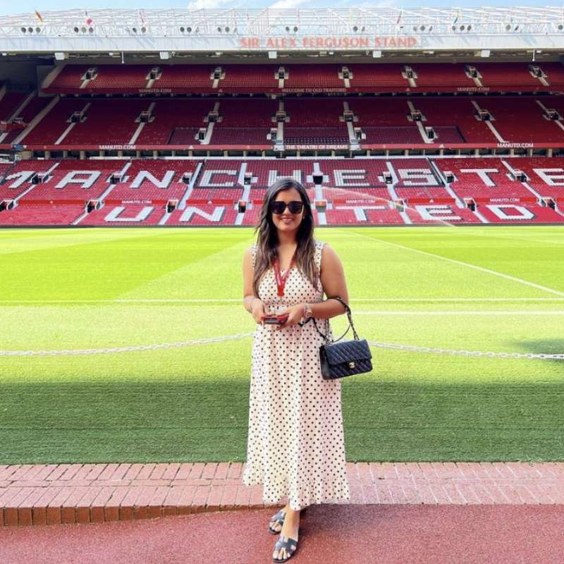 ধীরে ধীরে সূর্য এবং দেবিশার বন্ধুত্ব প্রেমে পরিণত হয়। চার বছর সম্পর্কে থাকার পর বিয়ের পিঁড়িতে বসেন তাঁরা। ২০১৬ সালের ২৯ মে ঘরোয়া অনুষ্ঠানের আয়োজন করে আংটিবদল করেন এই যুগল। দেবিশা নিজের ইনস্টাগ্রাম অ্যাকাউন্ট থেকে এই সুখবর পোস্ট করে জানিয়েছিলেন।