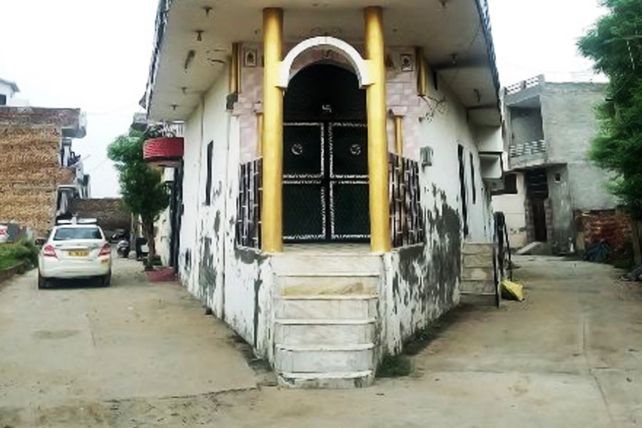 ২০১৯ সালের জুলাই থেকে হাজতে জিলিপি বাবা। দোষী সাব্যস্ত হয়েছেন। মঙ্গলবার আদালত তাঁকে ১৪ বছর কারাবাসের নির্দেশ দিয়েছে।