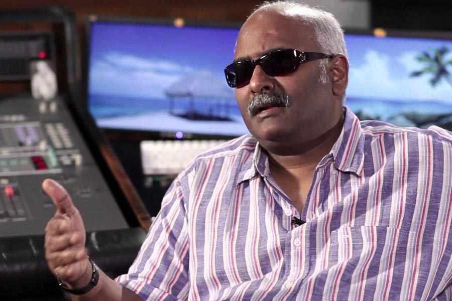 ৮০-র দশকের শেষের দিকে কিরাবাণী সুরকার হিসেবে কাজ শুরু করেন। তবে ১৯৯০-এর ‘মানাসু মমতা’র কাজ তাঁকে জনপ্রিয়তার শীর্ষে নিয়ে আসে। তার পর থেকে তাঁকে আর পিছন ফিরে তাকাতে হয়নি।