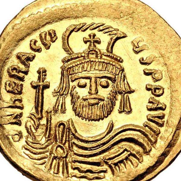 পূর্ব রোমান সাম্রাজ্য বা বাইজেন্টিয়ামের সম্রাট হেরাক্লিয়াস ৬২৮ বা ৬২৯ সাল নাগাদ নোয়ার নৌকার সন্ধানে অনুসন্ধান চালান বলে জানা যায়। আবার ইসলামি কিংবদন্তি জানায়, রাশিদুন খলিফা উমর ইবন আল-খত্তাব নিসবিসের কাছে নৌকার অবশেষ খুঁজে পান এবং সেই কাঠ দিয়ে এক মসজিদ নির্মাণ করান। 