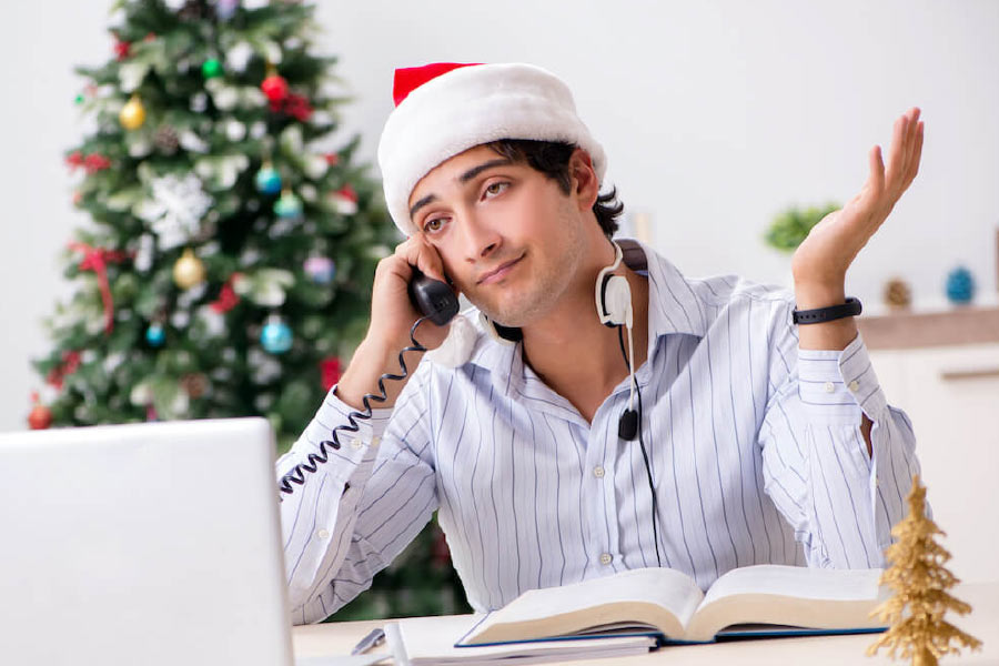 পাশাপাশি তিনি জানিয়েছেন, ফোন করলেই জরিমানা করে কর্মীদের অখণ্ড অবসর উপভোগ করার রাস্তা পরিষ্কার করে দেওয়া হচ্ছে। এতে অফিসে নির্দিষ্ট ব্যক্তিনির্ভরতা কমানো যাবে বলে মনে করেন ভাবিত। 